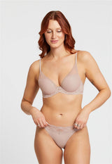 Soutien-gorge plongeant Mystique