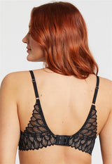 Soutien-gorge balconette en dentelle avec trou de serrure Lacy