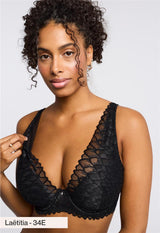 Lacy Full Mystique