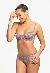 Dentelle brésilienne Signature