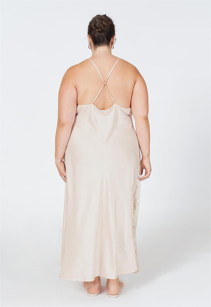 Darling Plus Gown