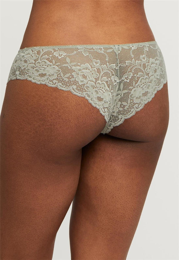 Signature Lace Brazilian
