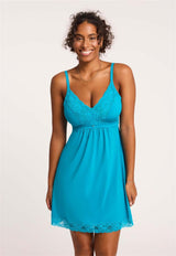 Full Bust Support Chemise