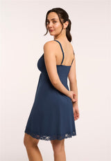 Full Bust Support Chemise