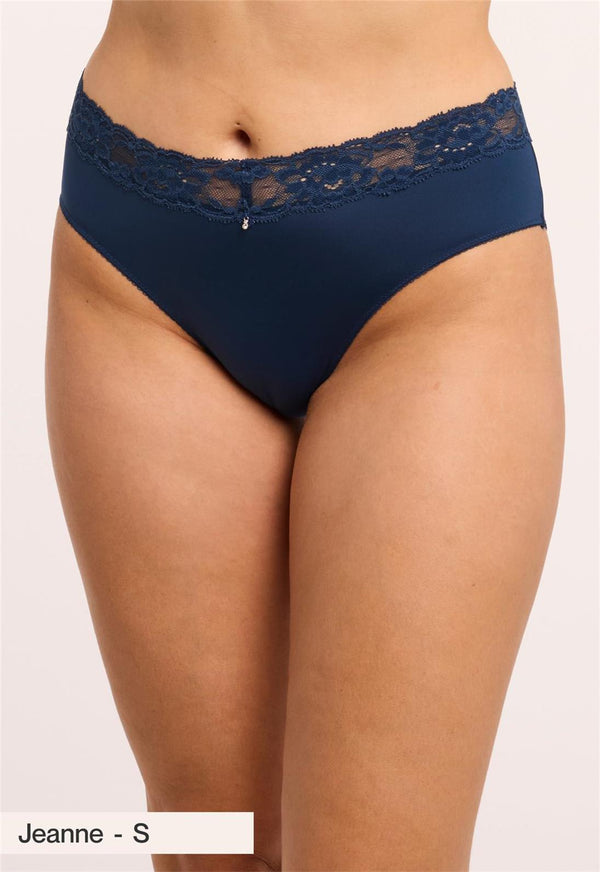 Brief