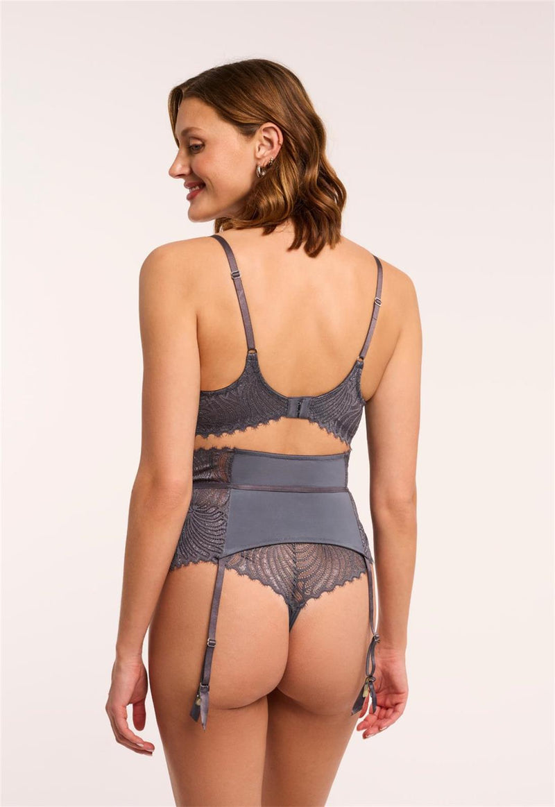 Lights Out Waist Cincher Garter