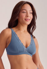 Bralette with adjustable straps