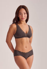 Bralette with adjustable straps