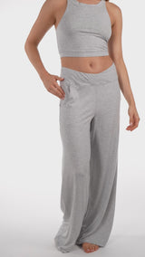 Flared leg pant with pockets